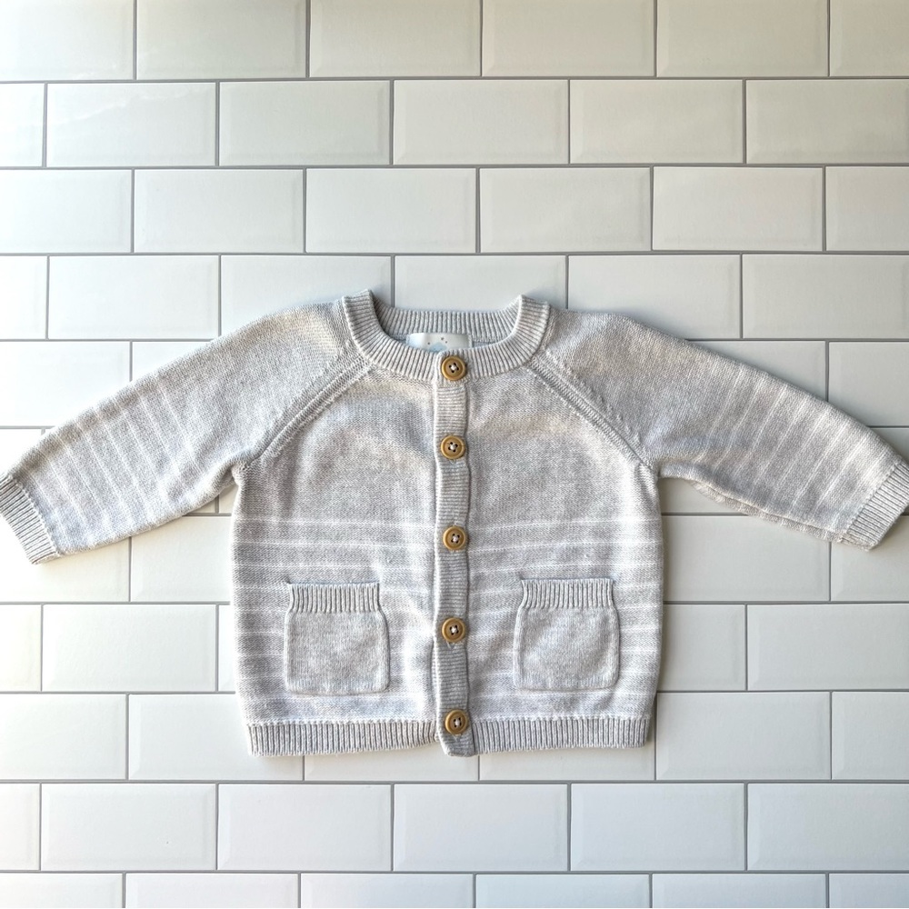 0-3M🩶 Cloud Island Cotton Gray White Striped Cardigan Sweater w/ Buttons